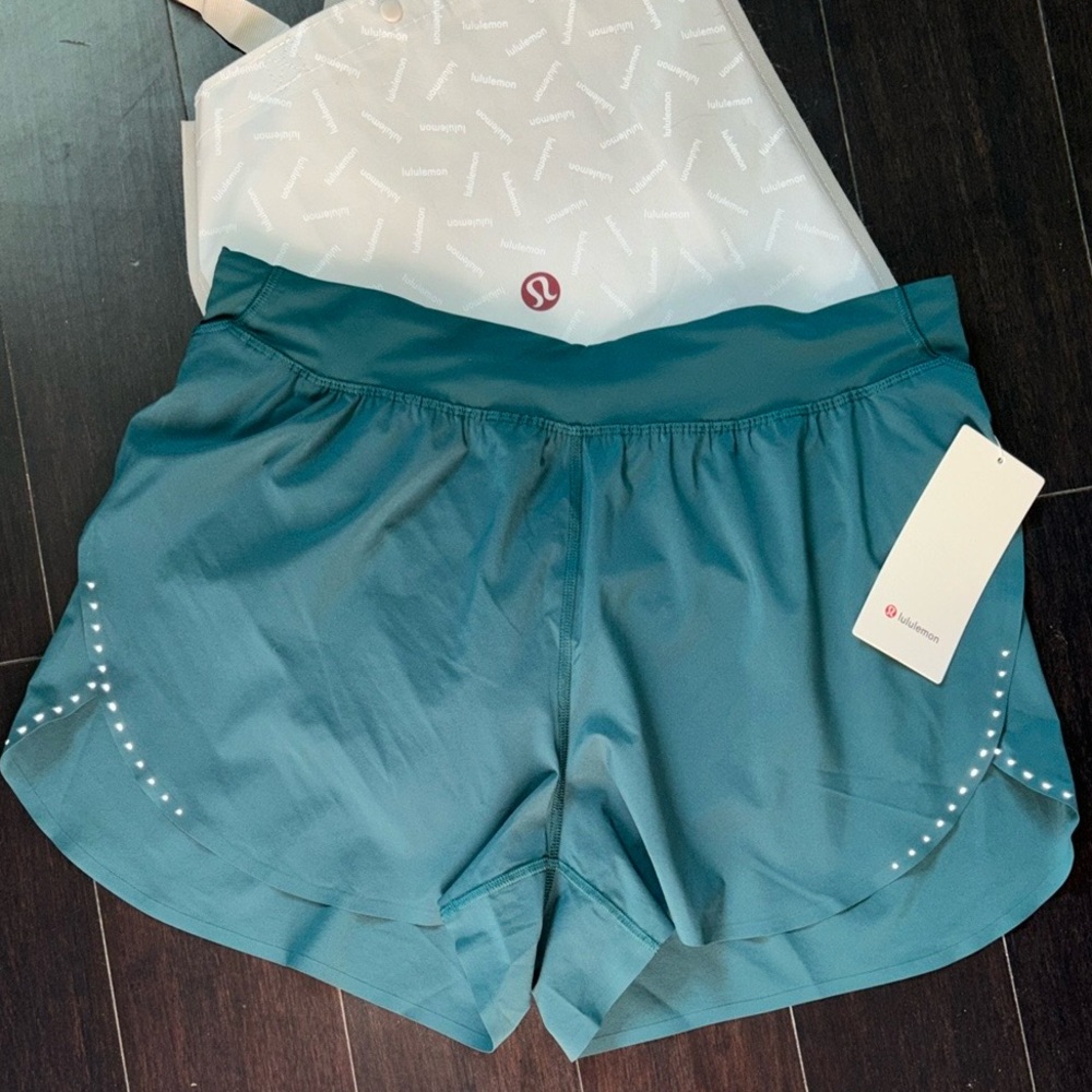Lululemon FAST AND FREE HR CLASSIC SHORTS 3” in STORM TEAL SZ 12 NWT